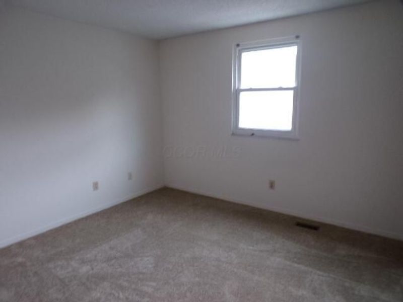 7866 Barkwood Drive, Unit 17A, Worthington, OH 43085 Photo 10