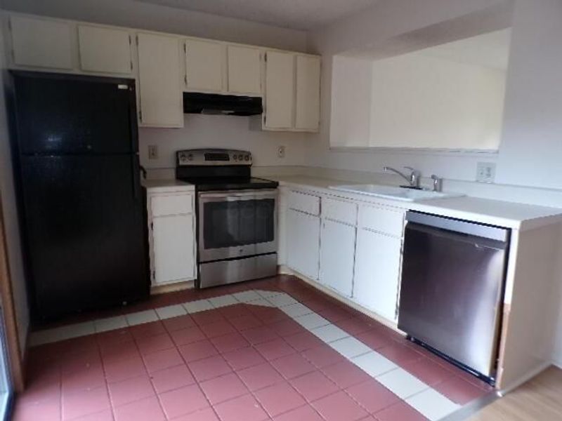 7866 Barkwood Drive, Unit 17A, Worthington, OH 43085 Photo 4