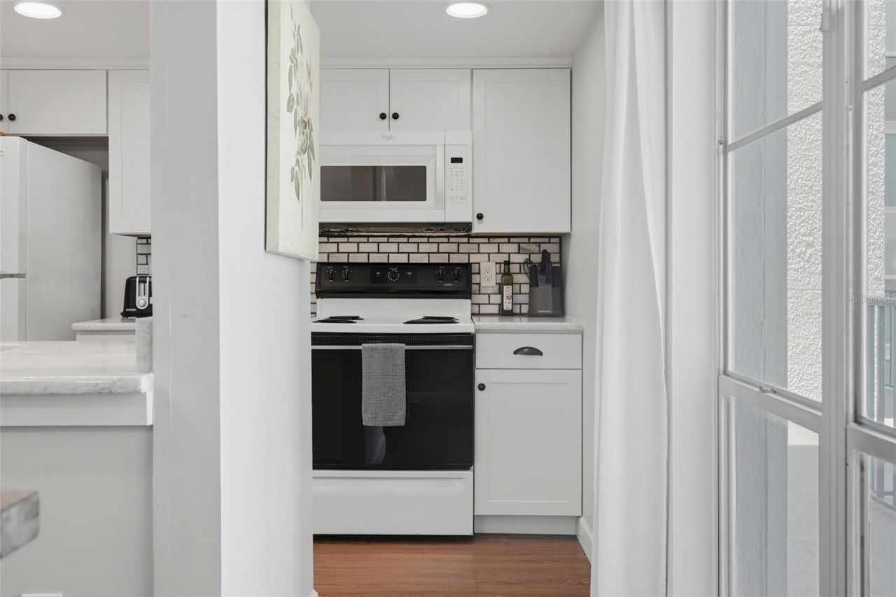 175 Medallion Boulevard, Unit F, Madeira Beach, FL 33708 Photo