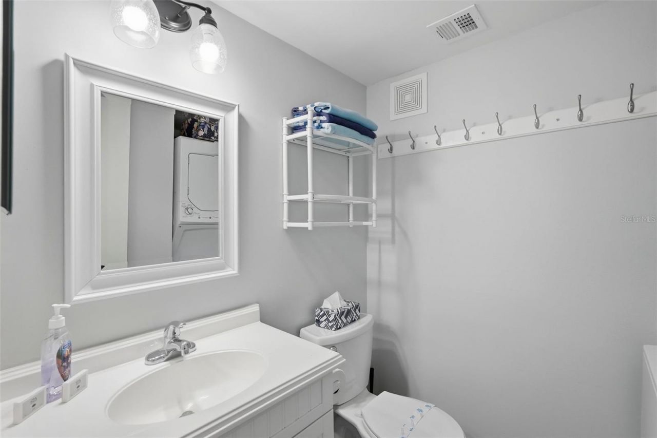 175 Medallion Boulevard, Unit F, Madeira Beach, FL 33708 Photo