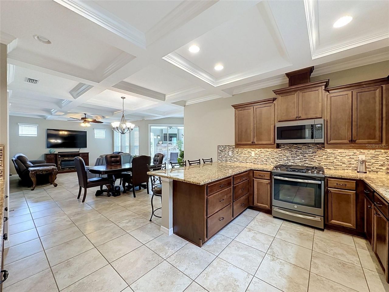 552 Narrow View Lane, Groveland, FL 34736 Photo