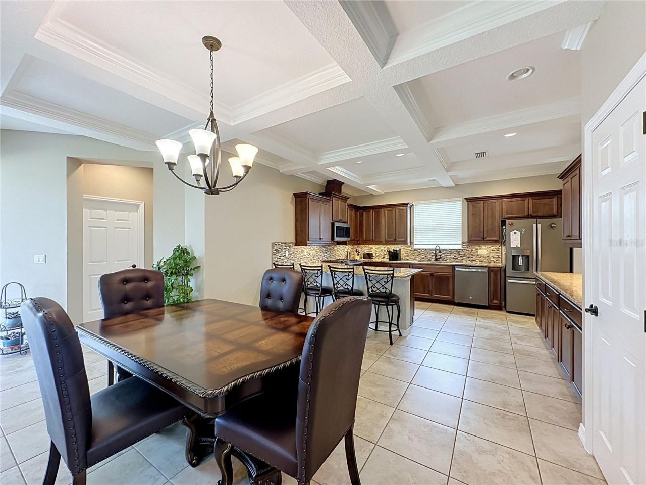 552 Narrow View Lane, Groveland, FL 34736 Photo