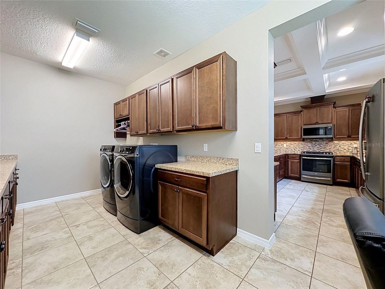 552 Narrow View Lane, Groveland, FL 34736 Photo