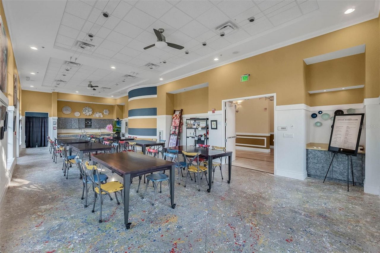 552 Narrow View Lane, Groveland, FL 34736 Photo