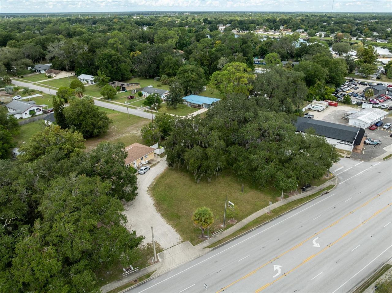 124 S Charles Richard Beall Boulevard, Debary, FL 32713 Photo