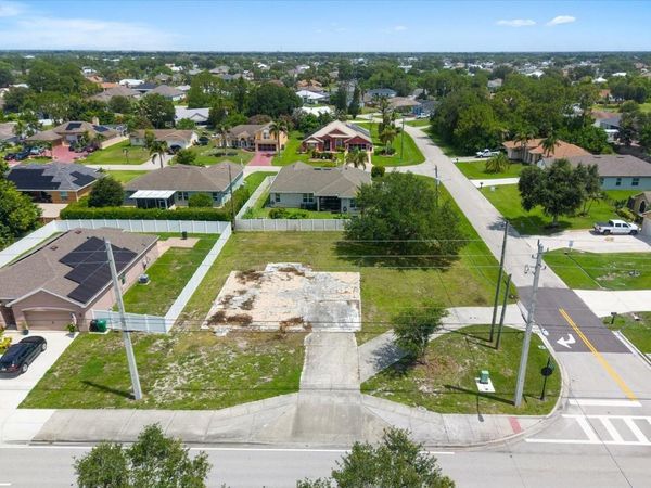 221 SW BECKER ROAD , PORT ST LUCIE, FL 34953