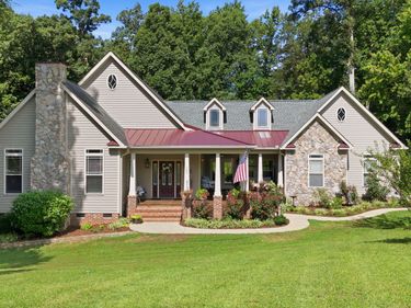 104 Flat Rock Court, Garner, NC 27529