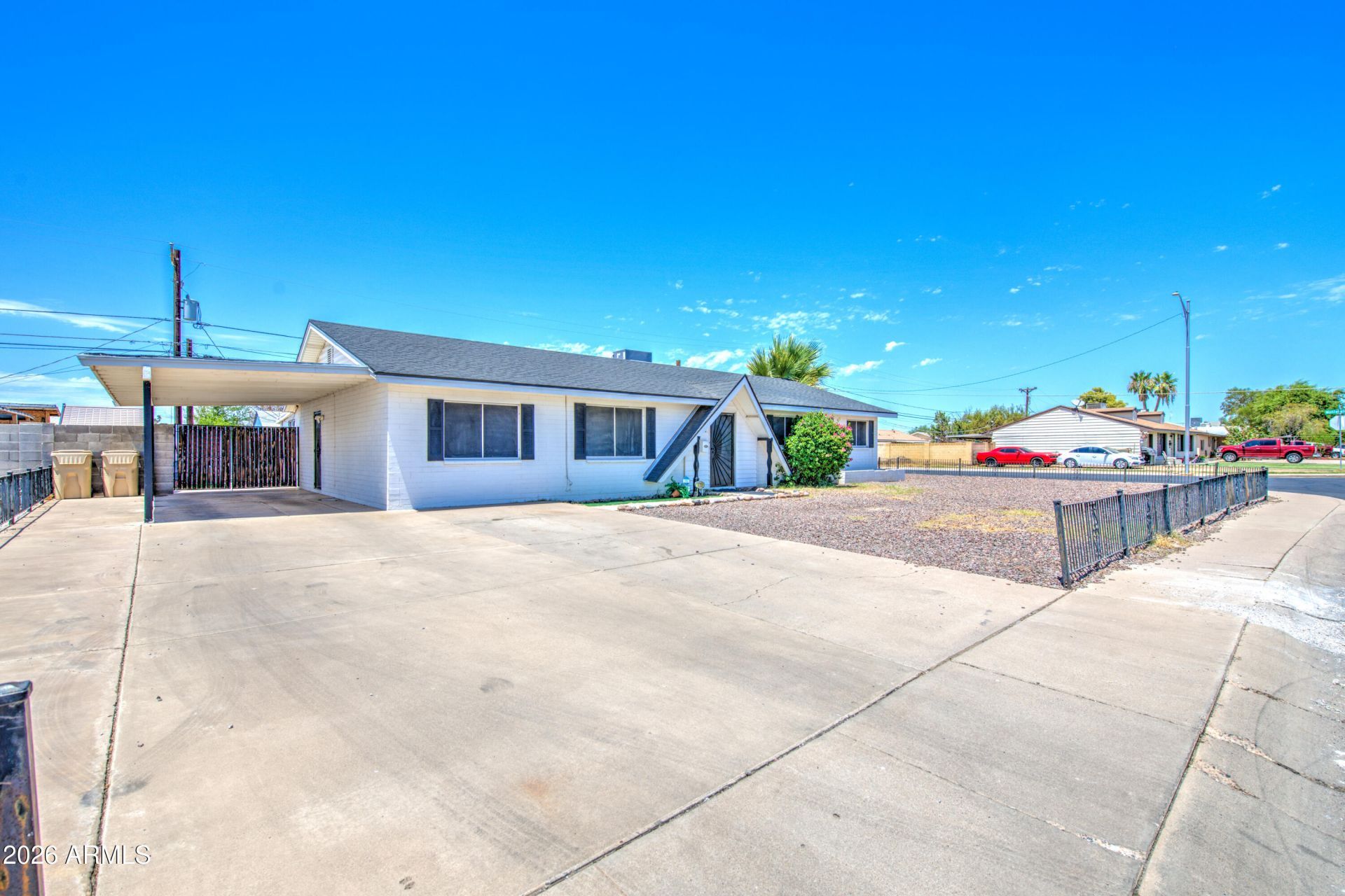 5722 N 62nd Drive, Glendale, AZ 85301 Main Photo