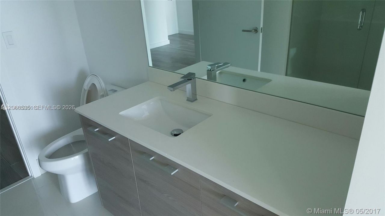 1300 S Miami Av, Unit 4002, Miami, FL 33130 Photo