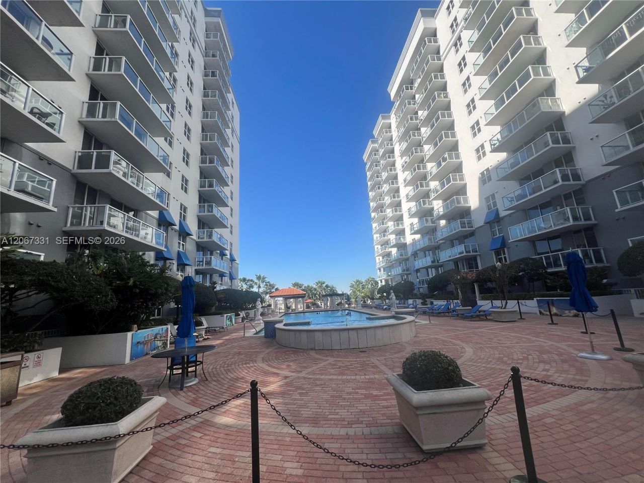 5077 NW 7th St, Unit PH11, Miami, FL 33126 Photo