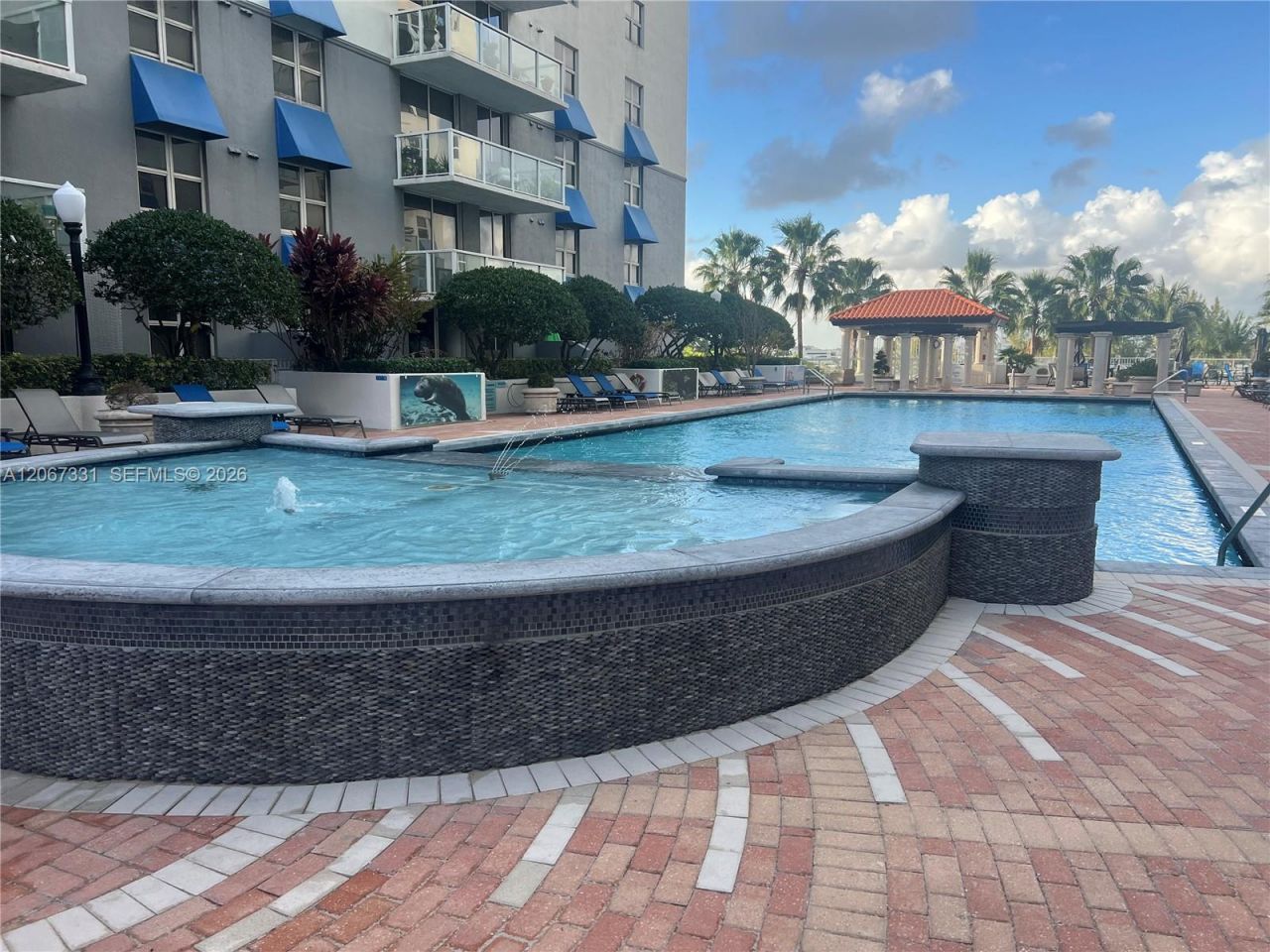 5077 NW 7th St, Unit PH11, Miami, FL 33126 Photo