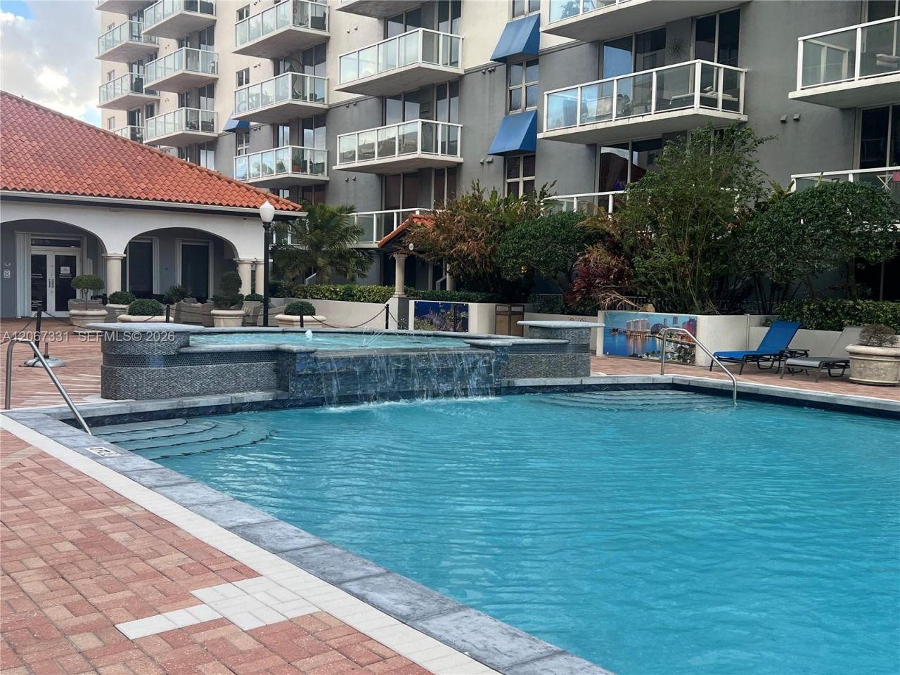 5077 NW 7th St, Unit PH11, Miami, FL 33126 Photo