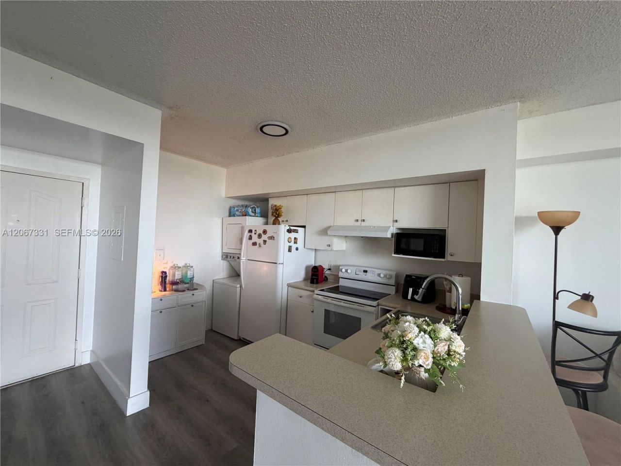 5077 NW 7th St, Unit PH11, Miami, FL 33126 Photo