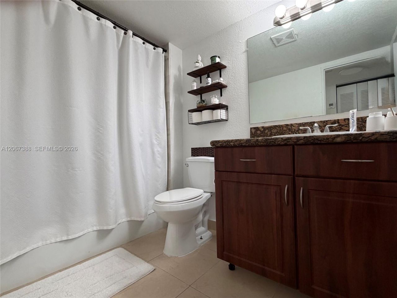 4550 NW 79th Ave , Unit 2C, Doral, FL 33166 Photo