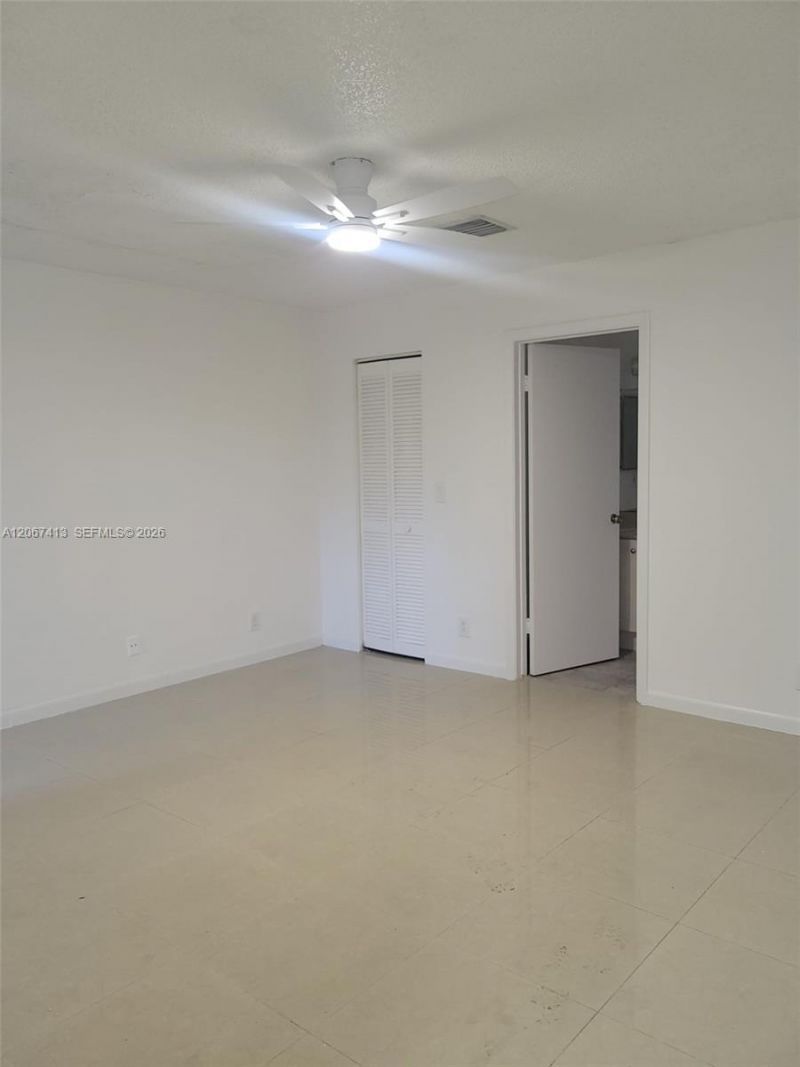 8075 NW 71st Ct, Unit 8075, Tamarac, FL 33321 Photo