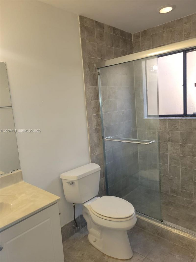 8075 NW 71st Ct, Unit 8075, Tamarac, FL 33321 Photo