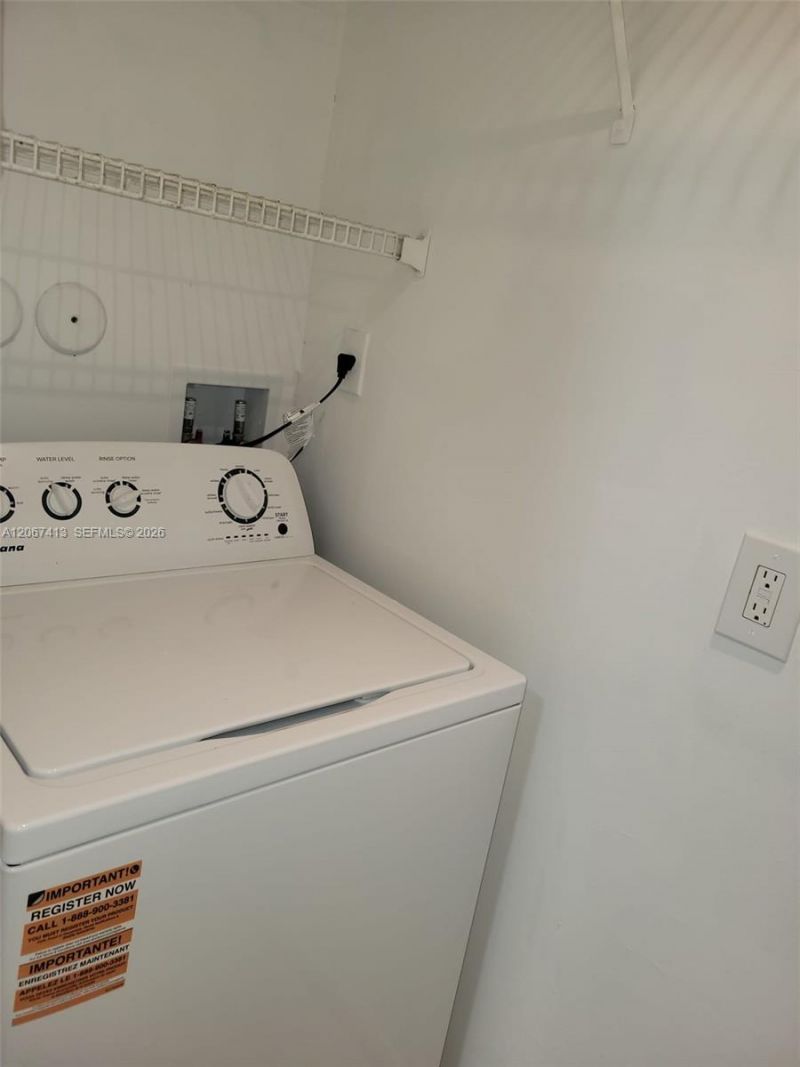 8075 NW 71st Ct, Unit 8075, Tamarac, FL 33321 Photo