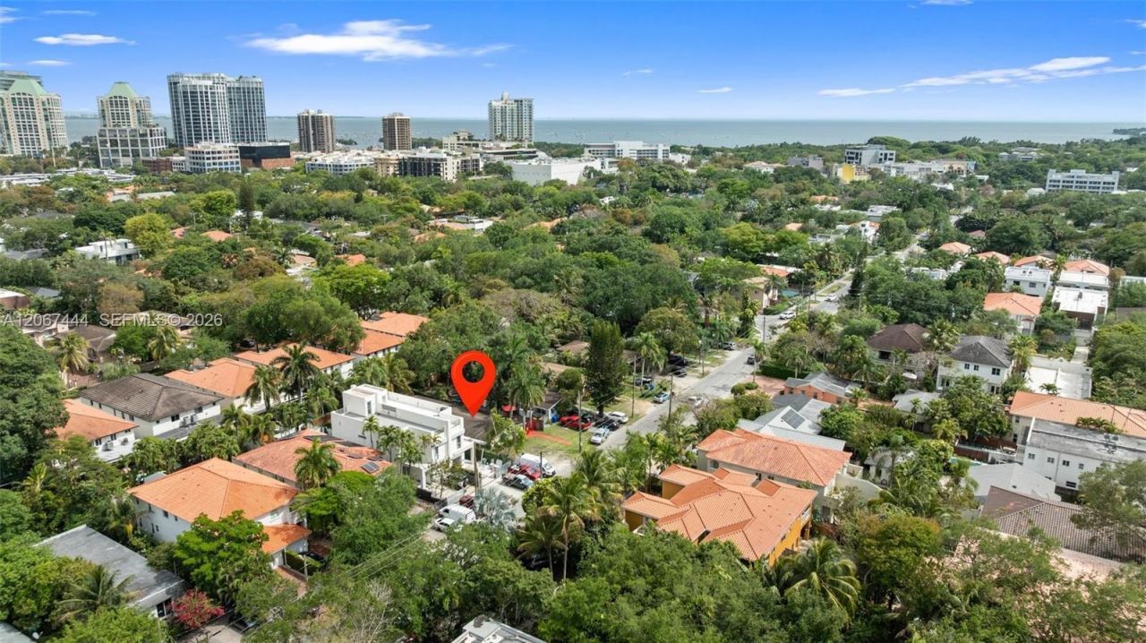 3147 Mcdonald St , Unit 2, Miami, FL 33133 Photo