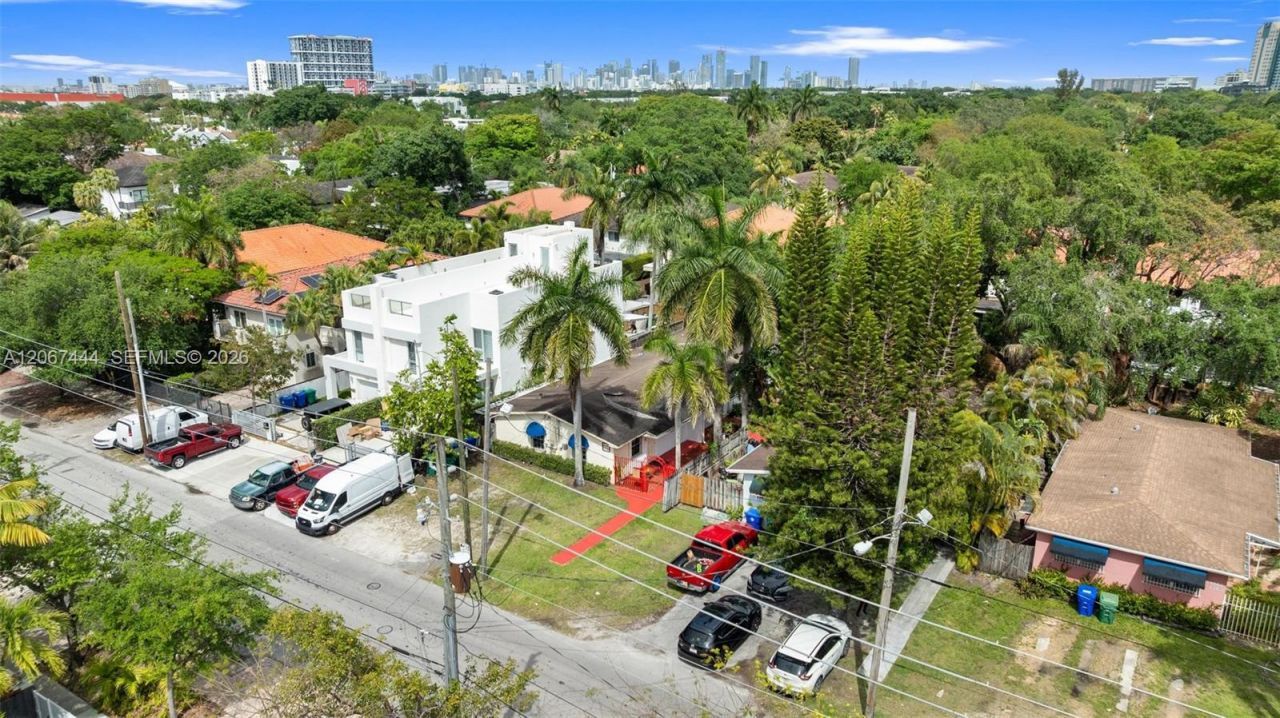 3147 Mcdonald St , Unit 2, Miami, FL 33133 Photo