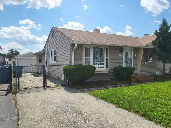 4119 W 89TH Place, Hometown, IL 60456