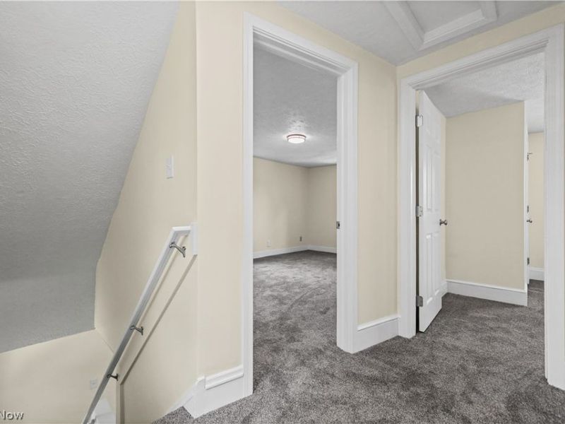 874 Wilmot Street, Akron, OH 44306 Photo 10