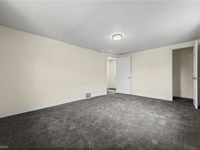 874 Wilmot Street, Akron, OH 44306 Photo 17