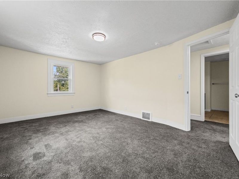 874 Wilmot Street, Akron, OH 44306 Photo 18