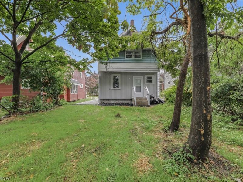 330 Cleveland Street , Akron, OH 44306 Photo 23