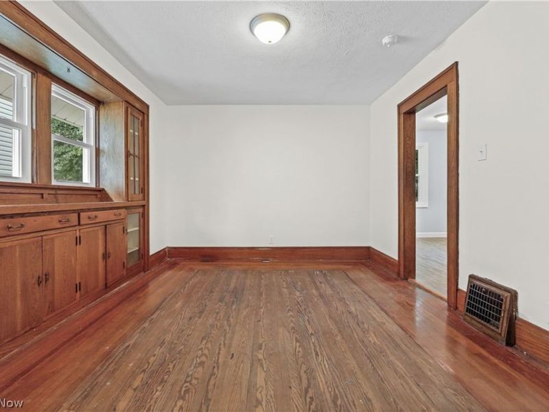 330 Cleveland Street , Akron, OH 44306 Photo 4