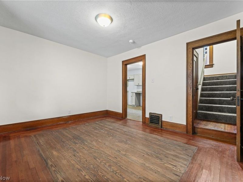 330 Cleveland Street , Akron, OH 44306 Photo 5