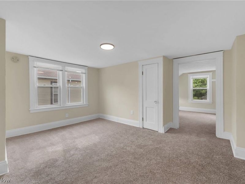 5810 Madison Avenue , Cleveland, OH 44102 Photo 15