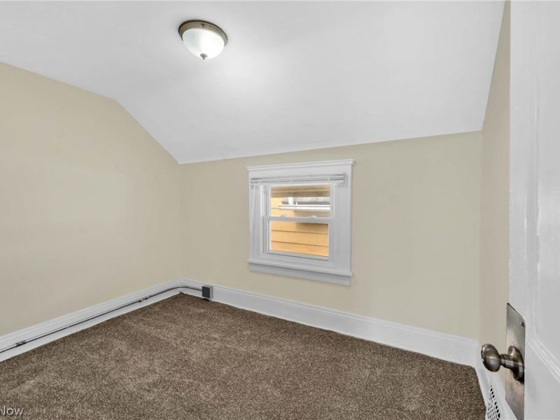 5810 Madison Avenue , Cleveland, OH 44102 Photo 17