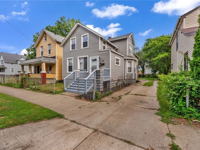 5810 Madison Avenue , Cleveland, OH 44102 Photo 3