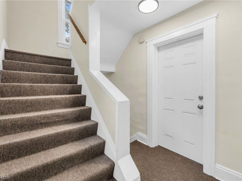 5810 Madison Avenue , Cleveland, OH 44102 Photo 6