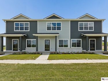 16004 Isabella Street, Bennington, NE 68007