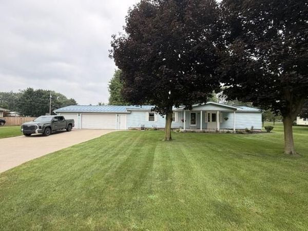 202 S Elm, White Pigeon, MI 49099