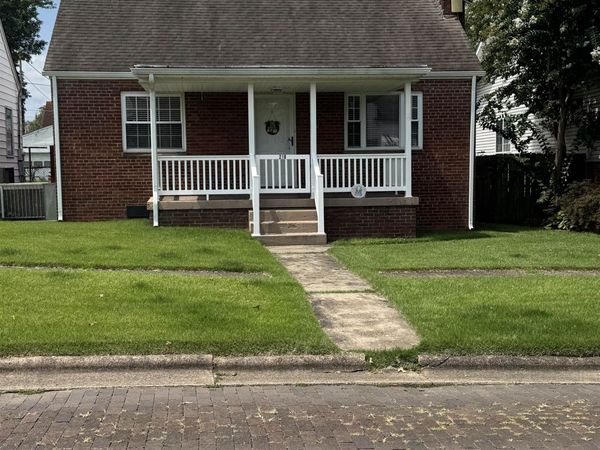 218 Court Street West, Huntington, WV 25704