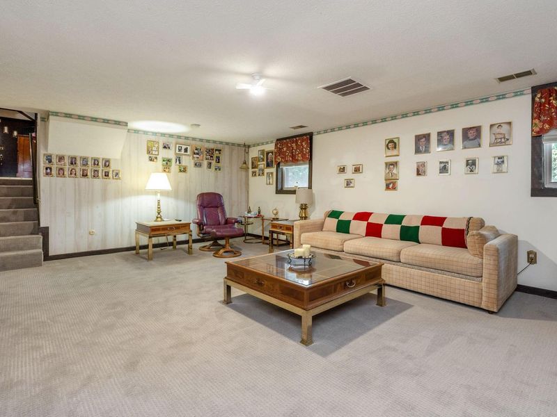 4054 Reynoldsburg New Albany Road , New Albany, OH 43054 Photo 21