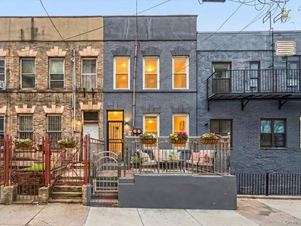2050 Ryer Avenue , Bronx, NY 10457