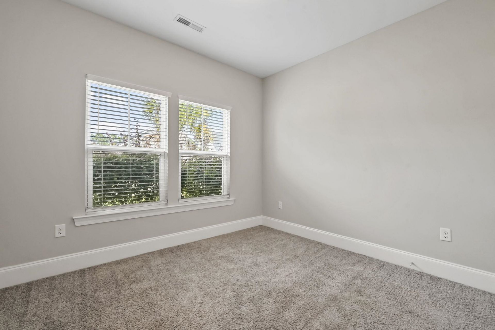 1616 Palmetto Palm Dr. Photo 31
