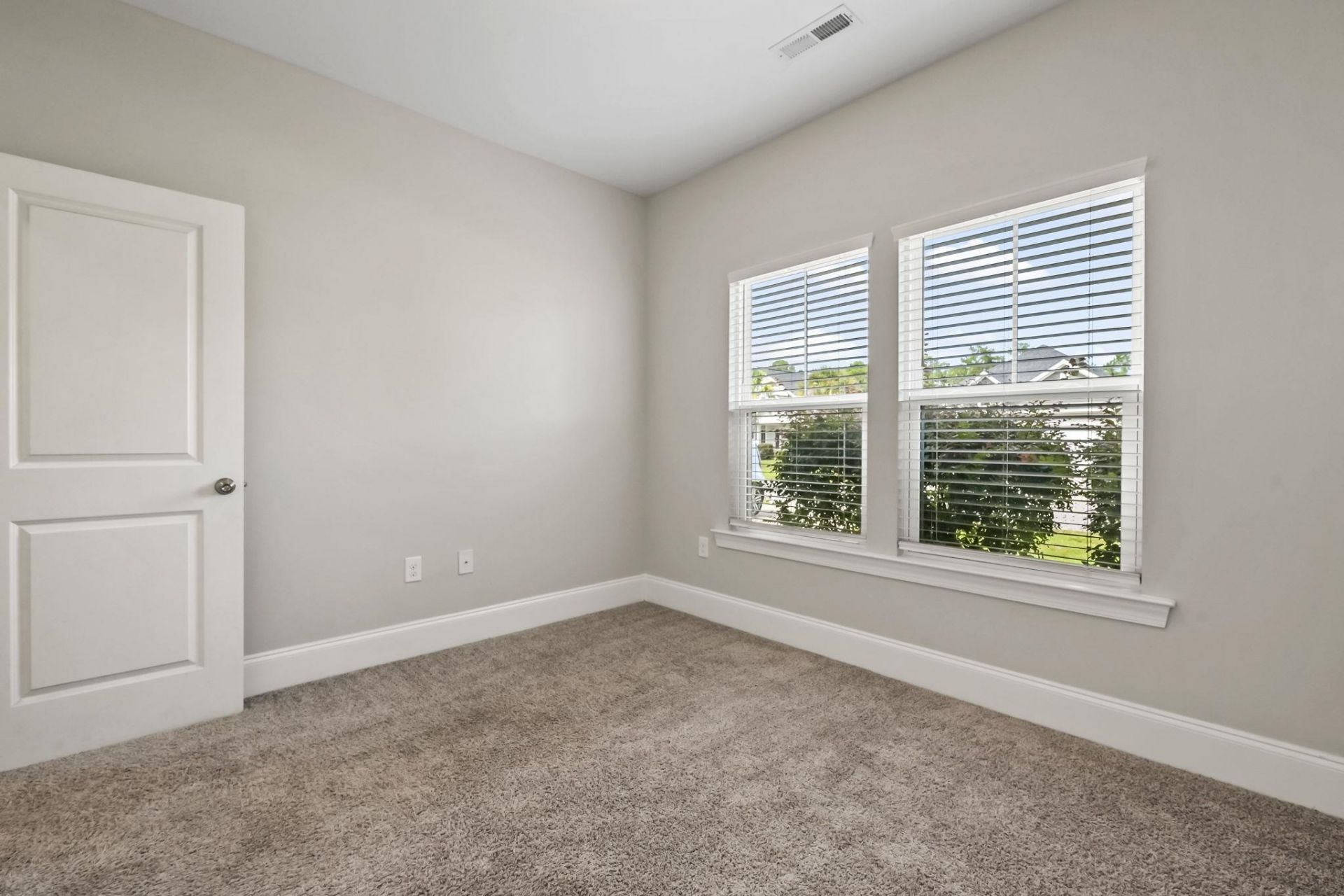 1616 Palmetto Palm Dr. Photo 32