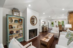 42 Twin Oaks Lane photo 4