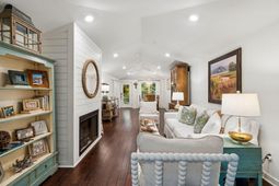 42 Twin Oaks Lane photo 4