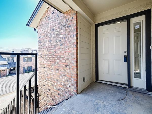 2835 Keller Springs Road, Unit 1002, Carrollton, TX 75006