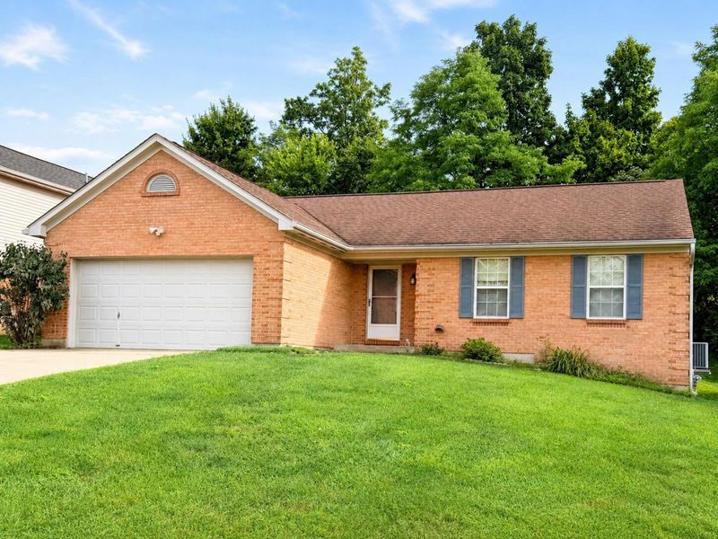6527 Tall Oaks Drive, Florence, KY 41042 Photo 1