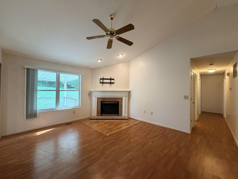 6527 Tall Oaks Drive, Florence, KY 41042 Photo 5