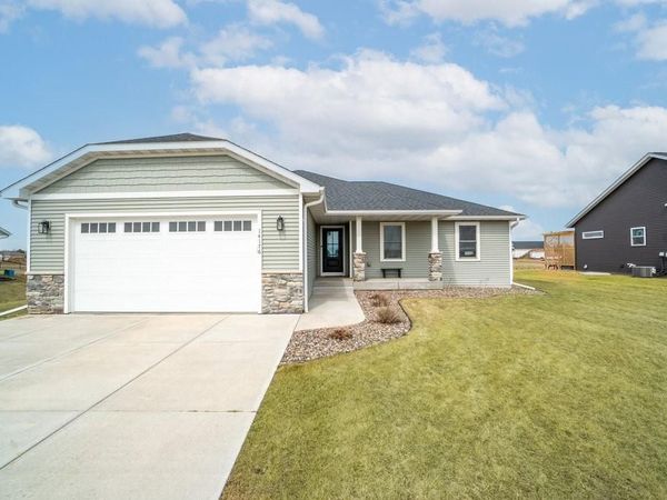 14176 41st Avenue, Chippewa Falls, WI 54729
