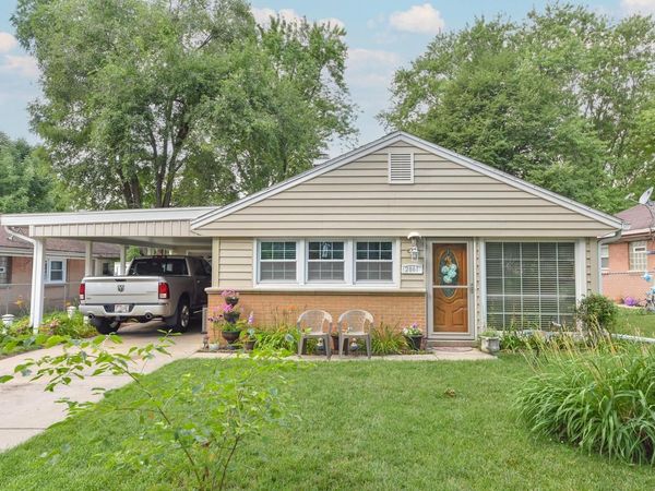 2861 S 55th STREET, Milwaukee, WI 53219