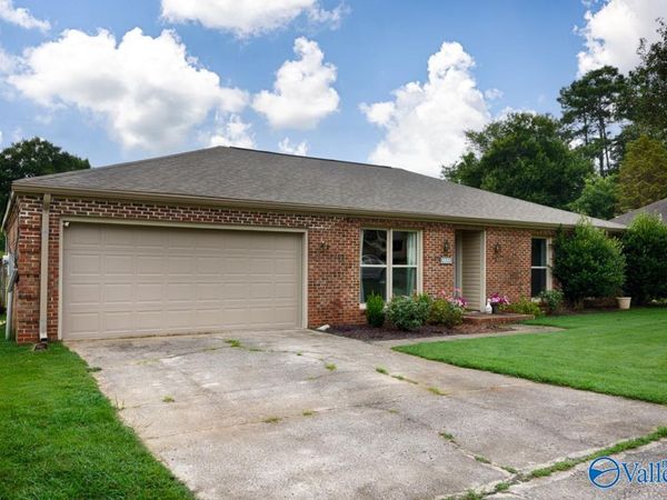 103 Timberland Trace NW, Madison, AL 35757
