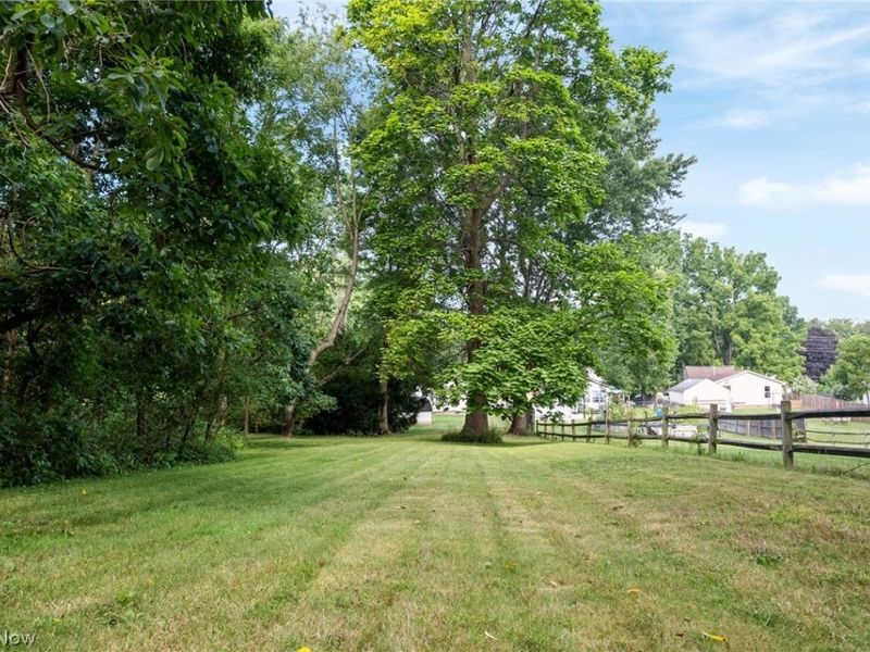 2607 Berry Road , Akron, OH 44320 Photo 29